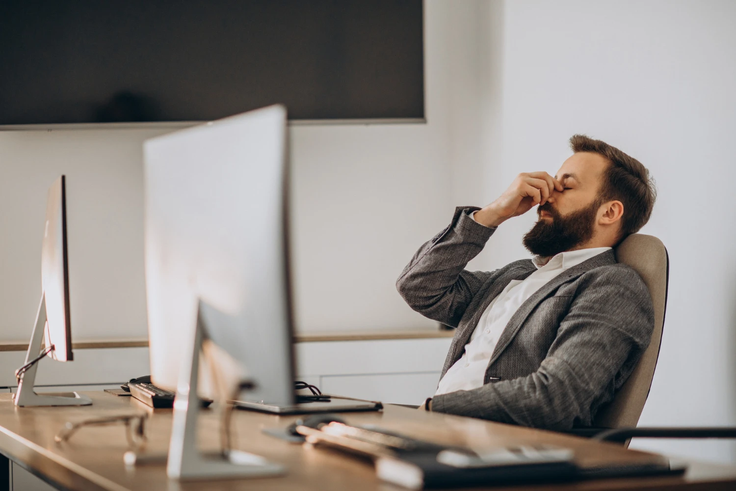Burnout laboral: síntomas, causas y cómo tratarlo